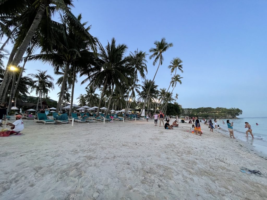 alona beach